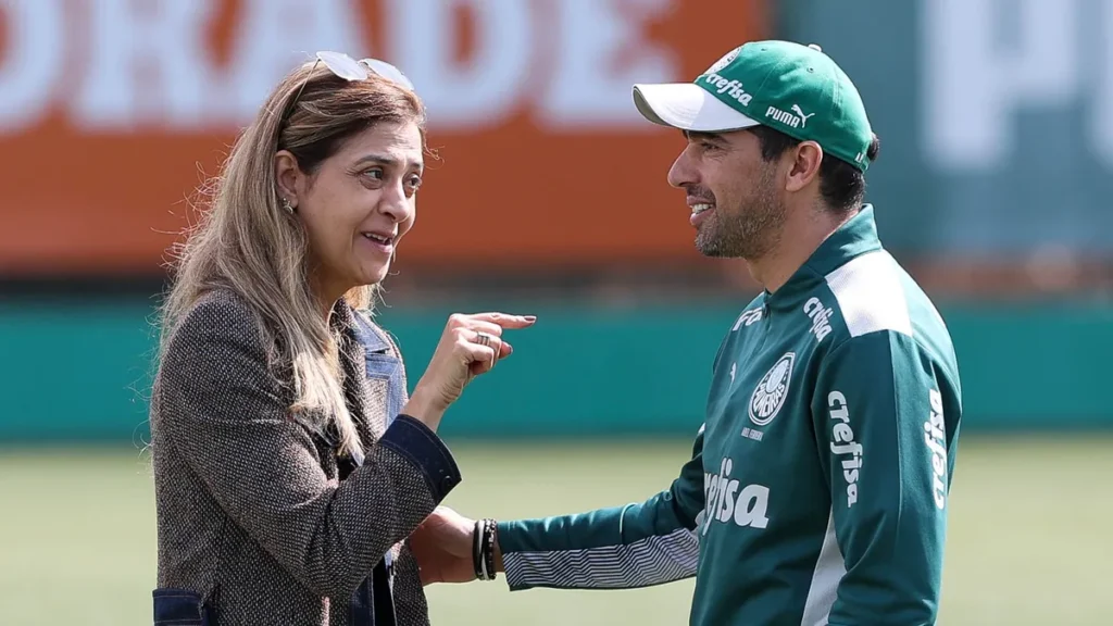 Presidente do Palmeiras Leila Pereira e técnico Abel Ferreira.